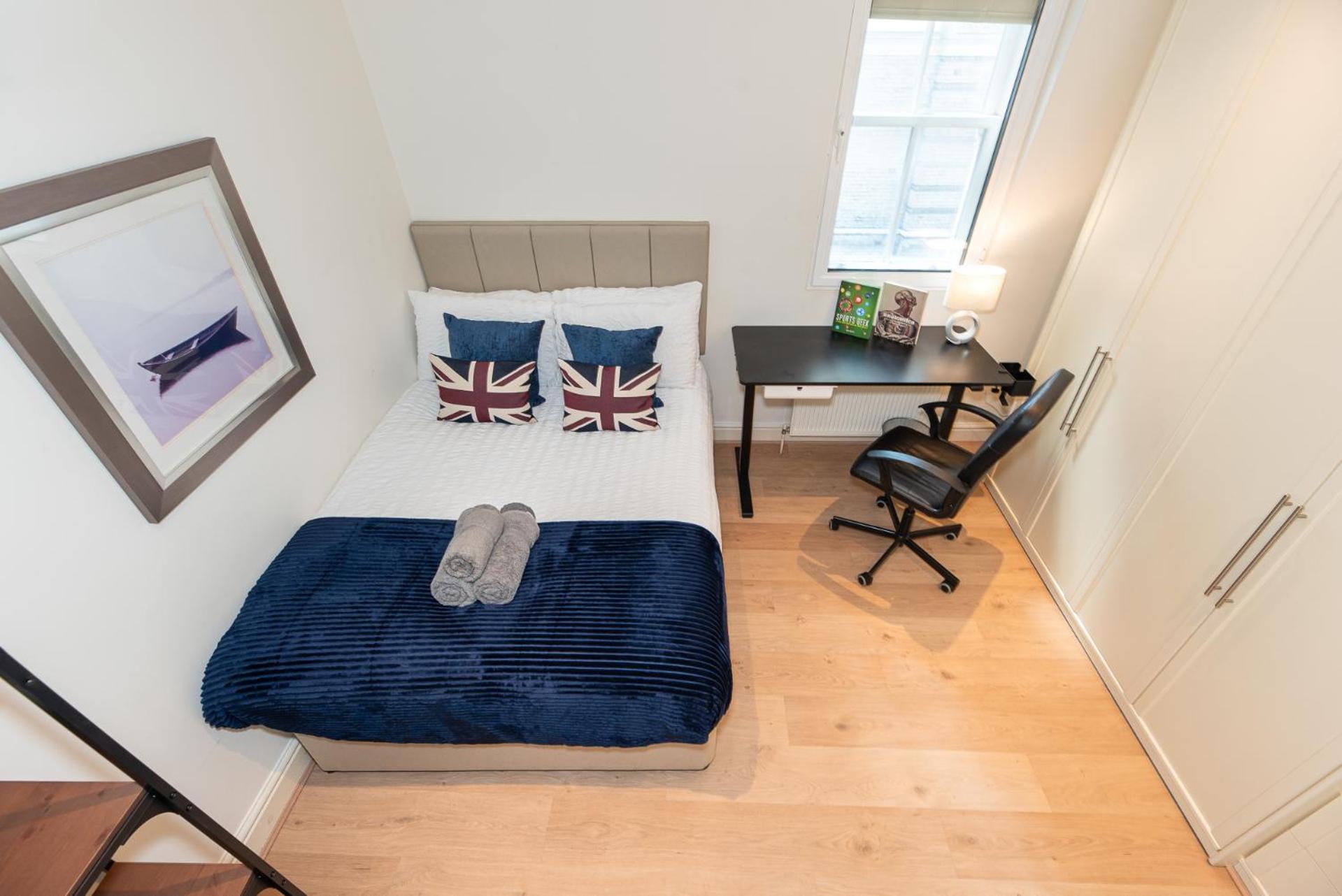 Apartment 2-bedroom Flat In Embankment A Short Walk Away To Trafalgar Square Near Big Ben, Eye